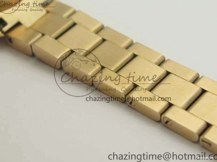0520 Timeless Aqua Terra Ladies 35mm RG V6F Best Edition White MOP Dial On RG Bracelet A 8102